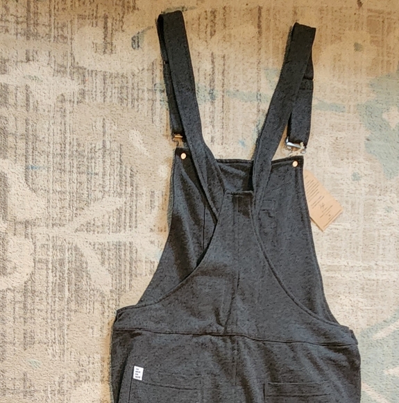 Swoveralls. Gray. Size Small. NWT. - Picture 2 of 6